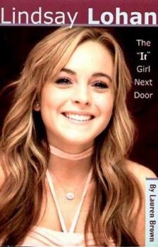 Paperback Lindsay Lohan: The "It" Girl Next Door Book