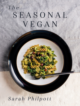 Paperback The Seasonal Vegan Book