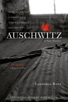 Paperback Auschwitz: A New History Book