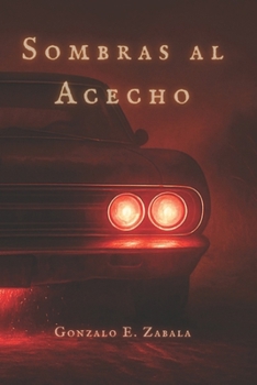 Paperback Sombras Al Acecho [Spanish] Book
