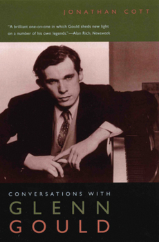Paperback Conversations with Glenn Gould Book