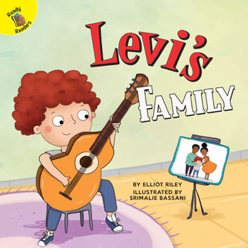 Paperback Levi's Family Book