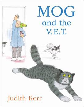Hardcover Mog and the V.E.T. [With CD (Audio)] Book
