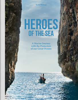 Hardcover Heroes of the Sea Book