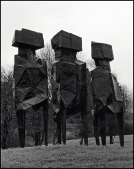 Paperback Lynn Chadwick the Sculptures at Lypiatt Park Book