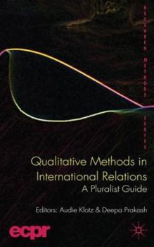 Paperback Qualitative Methods in International Relations: A Pluralist Guide Book