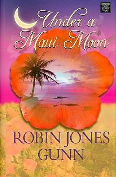 Hardcover Under a Maui Moon [Large Print] Book
