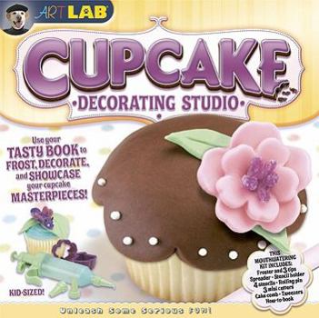 Paperback SmartLab Toys Art Lab Cupcake Decorating Studio Book