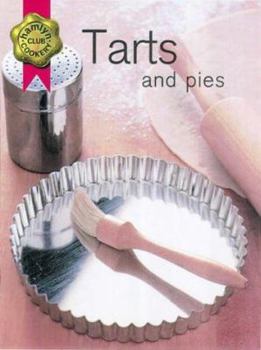 Paperback Tarts and Pies (Hamlyn Cookery Club) Book