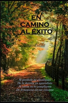 Paperback En Camino Al Éxito [Spanish] Book