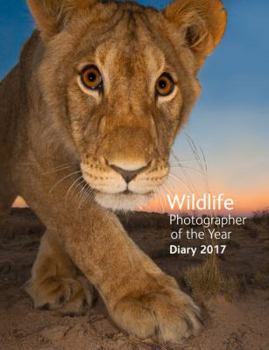 Hardcover Wildlife Photographer of the Year Desk Diary 2017 Book