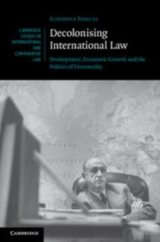 Hardcover Decolonising International Law Book