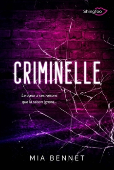 Paperback Criminelle [French] Book