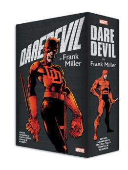 Paperback Daredevil by Frank Miller Box Set Book