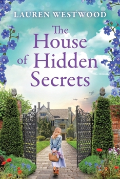 Paperback The House of Hidden Secrets [Large Print] Book