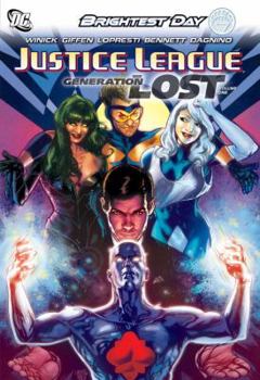 Paperback Justice League: Generation Lost Vol. 1 Book