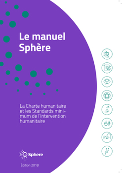 Paperback Le Manuel Sphère: La Charte Humanitaire Et Les Standards Minimums de l'Intervention Humanitaires [French] Book