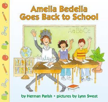 Paperback Amelia Bedelia Goes Back to School Book