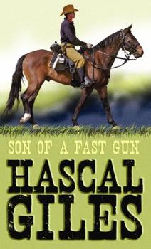 Hardcover Son of a Fast Gun [Large Print] Book