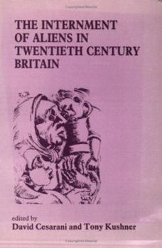 Paperback The Internment of Aliens in Twentieth Century Britain Book