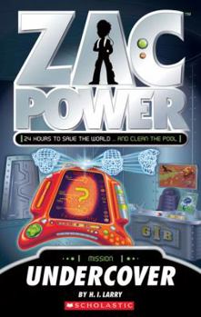 Paperback Zac Power: Undercover Book
