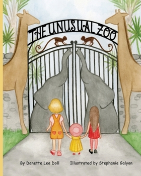 Paperback The Unusual Zoo Book