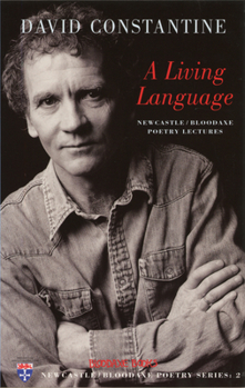 Paperback A Living Language: Newcastle/Bloodaxe Poetry Lectures Book