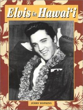 Paperback Elvis in Hawaii Book