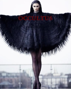 Paperback Occultus Book