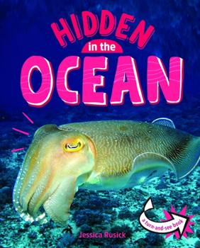 Paperback Animals Hidden in the Ocean Book