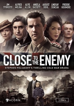 DVD Close to the Enemy: Season 1 Book