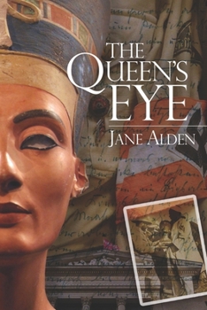 Paperback The Queen's Eye Book