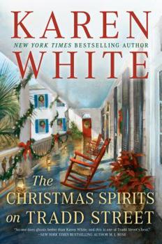 Hardcover The Christmas Spirits on Tradd Street Book