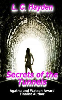 Paperback Secrets if the Tunnels Book