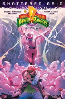 Paperback Mighty Morphin Power Rangers Vol. 7 Book