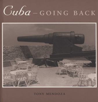 Paperback Cuba--Going Back Book