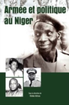 Paperback Armee et politique au Niger Book