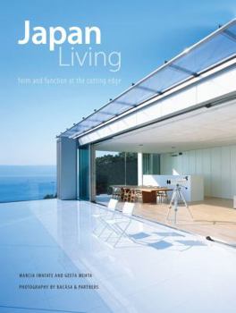 Hardcover Japan Living: Form and Function at the Cutting Edge Book