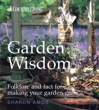Paperback Country Living : Garden Wisdom Book