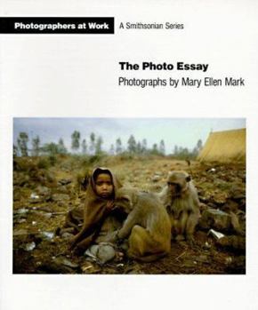 Paperback The Photo Essay Book