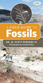 Paperback A Field Guide to Fossils Book