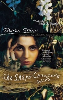 Paperback The Shape-Changer's Wife Book