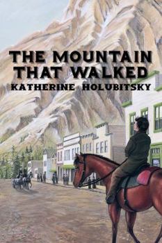 Paperback The Mountain That Walked Book