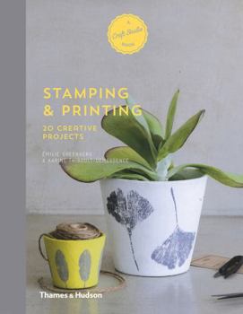 Hardcover A Craft Studio Book: Stamping and Printing: 20 Creative Projects [French] Book