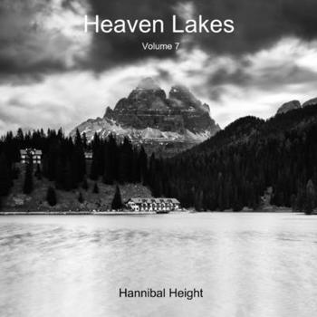 Paperback Heaven Lakes - Volume 7 Book