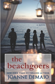Paperback The Beachgoers Book
