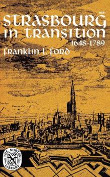 Paperback Strasbourg in Transition Book