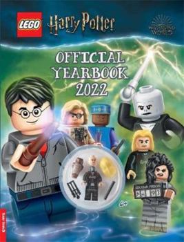 Hardcover LEGO® Harry Potter™: Official Yearbook 2022 (with minifigure) Book
