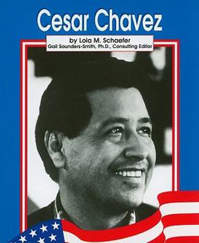 Paperback Cesar Chavez (Famous Americans) Book
