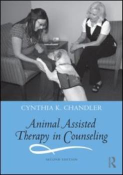 Paperback Animal Assisted Therapy in Counseling Book